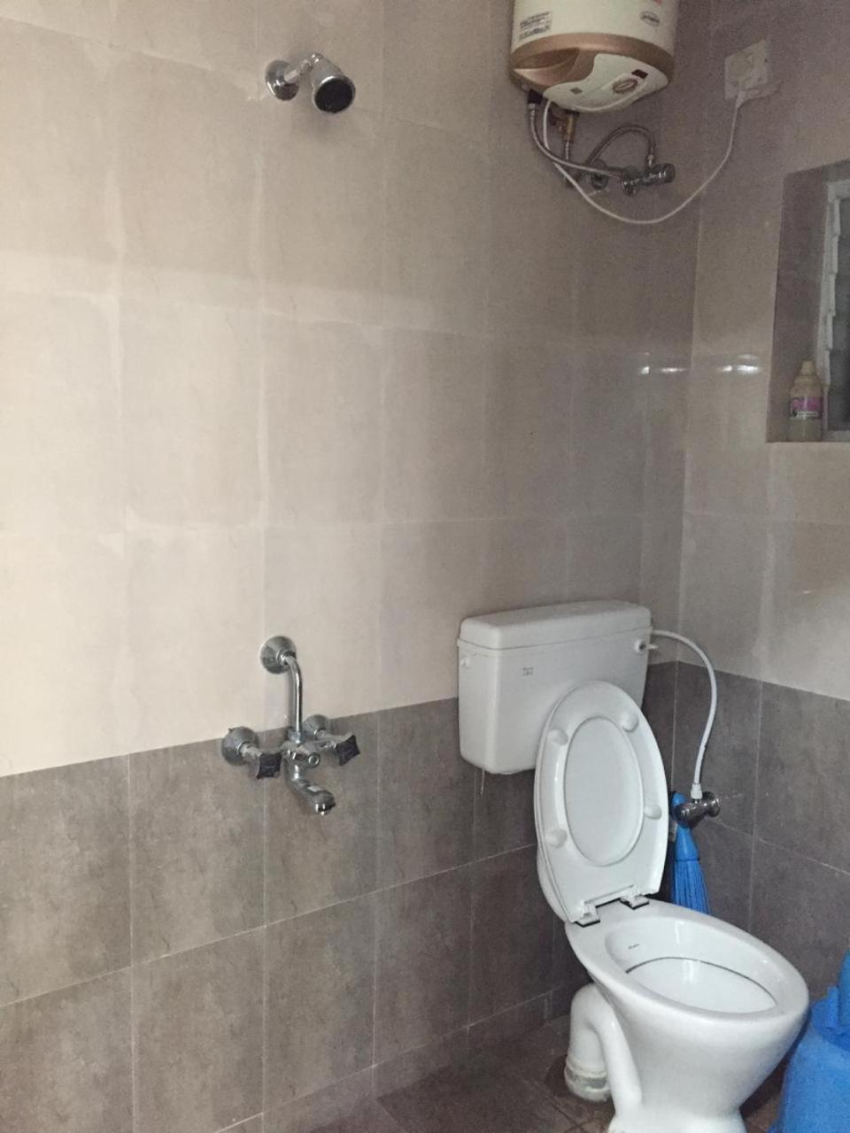 Aditi Rooms Tiruchirappalli Luaran gambar